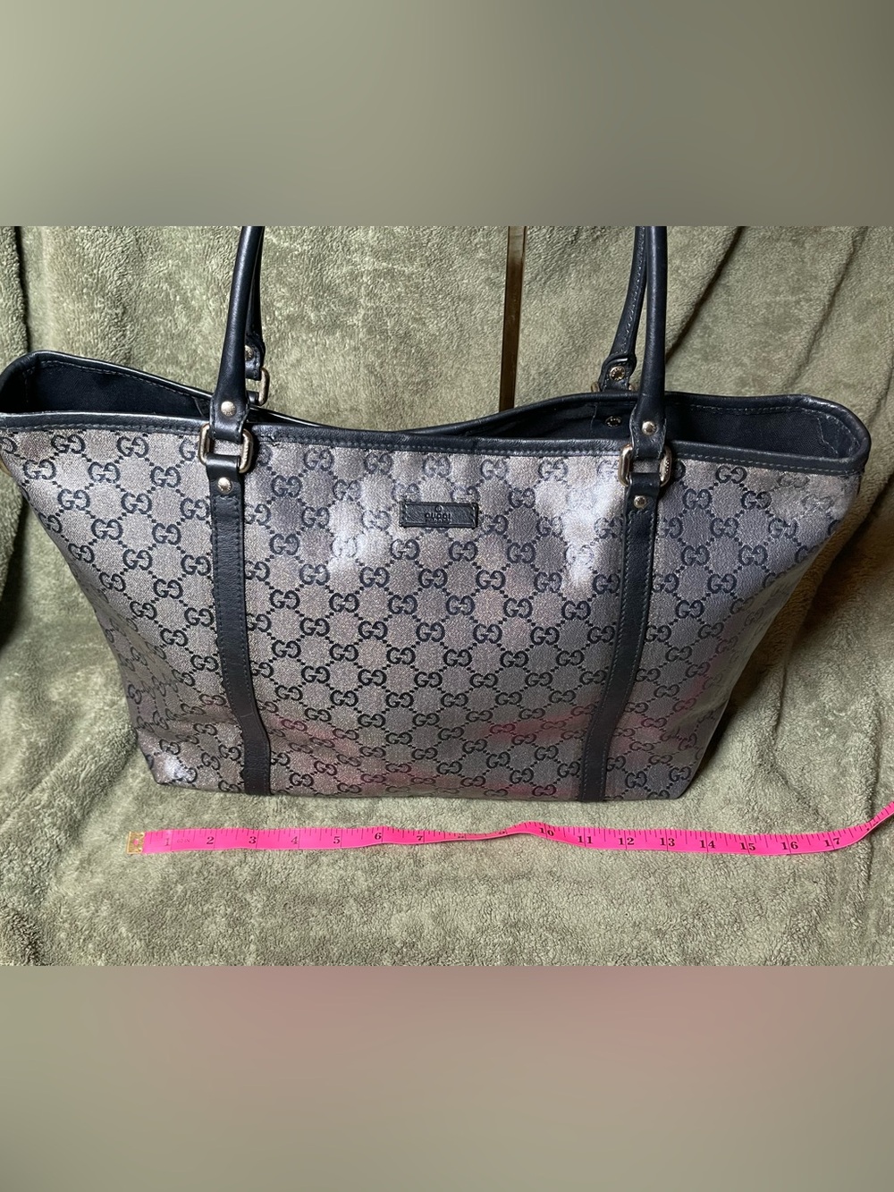 Authentic Gucci GG Crystal Joy Abbey Tote Bag – Grey/Black Coated Canvas